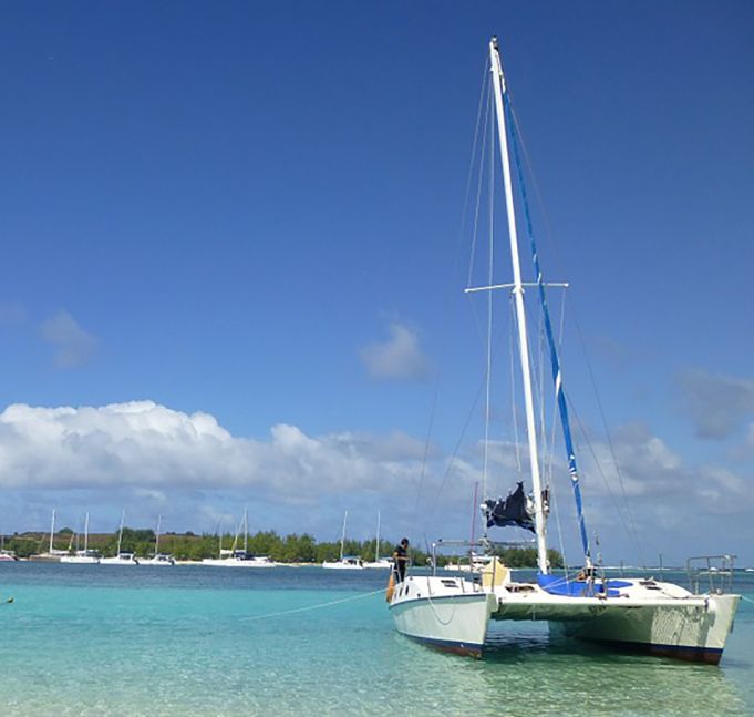 Archer & Gaher Adventures | Mauritius Catamaran Ile Aux Cerfs